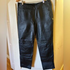 Newport News Black Leather Lined Size 8 but fits more like a size 6